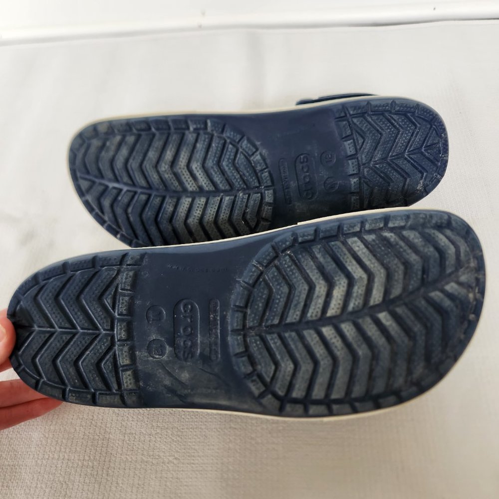 Men's Navy Blue Clogs - Picture 8 of 9